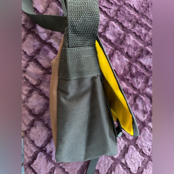 Bailey Works Forest Green unisex Pouch crossbody Messenger Bag.  USA made - Picture 10 of 16